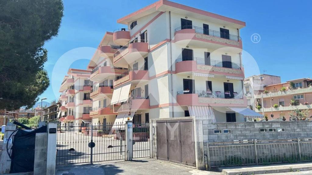 appartamento in vendita a Rometta in zona Rometta Marea