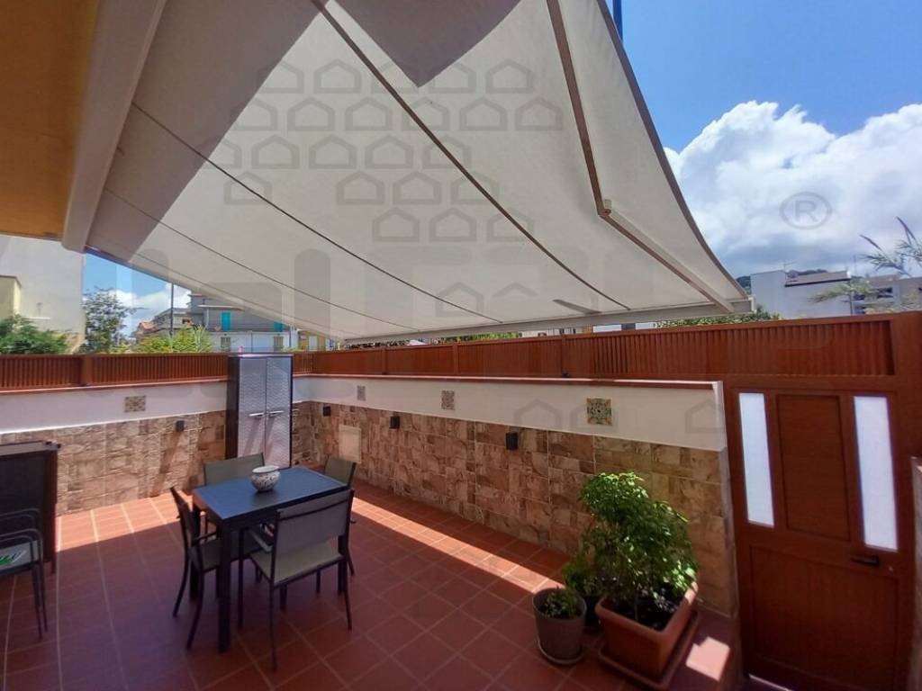 casa indipendente in vendita a Rometta in zona Rometta Marea