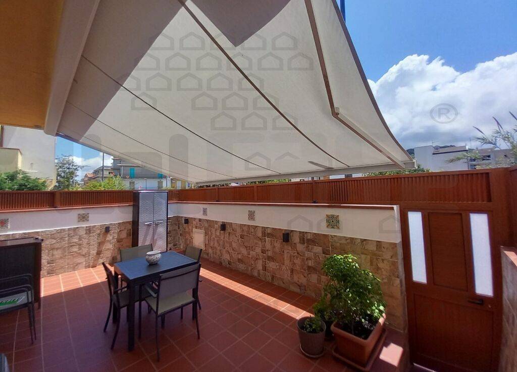 casa indipendente in vendita a Rometta in zona Rometta Marea