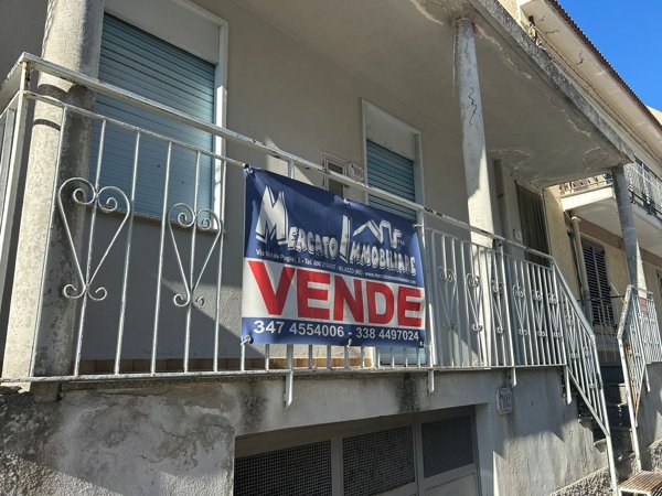 casa indipendente in vendita a Rometta