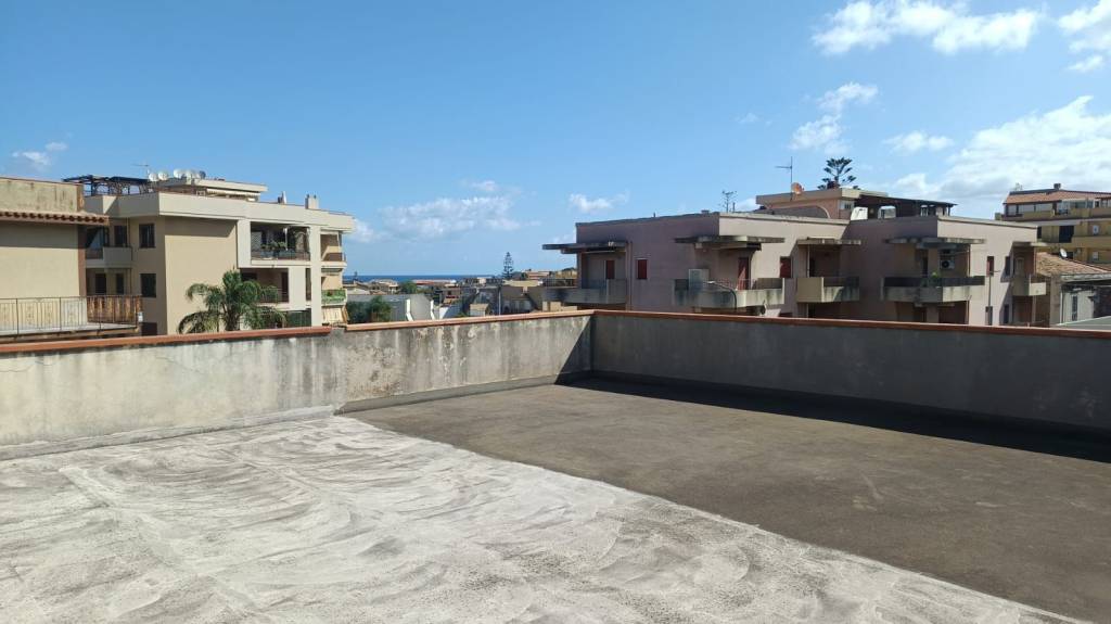 casa indipendente in vendita a Rometta in zona Rometta Marea