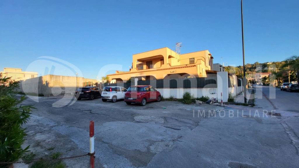 casa indipendente in vendita a Rometta in zona Rometta Marea