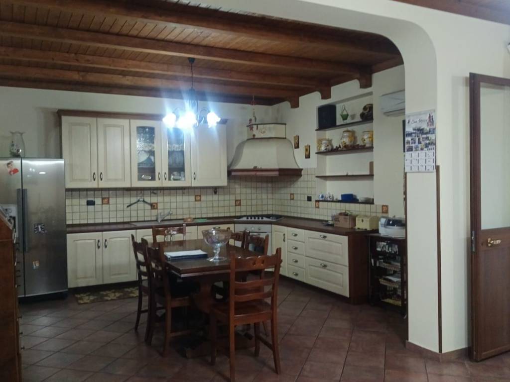 casa indipendente in vendita a Rometta in zona Gimello