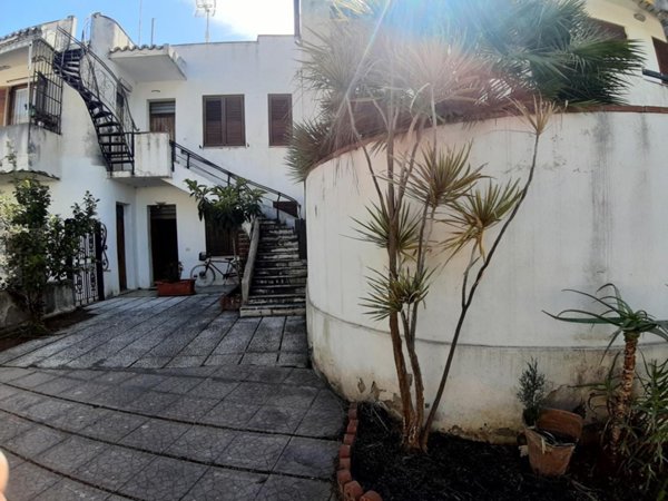 casa indipendente in vendita a Rometta