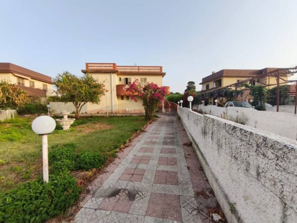 casa indipendente in vendita a Rometta in zona Rometta Marea