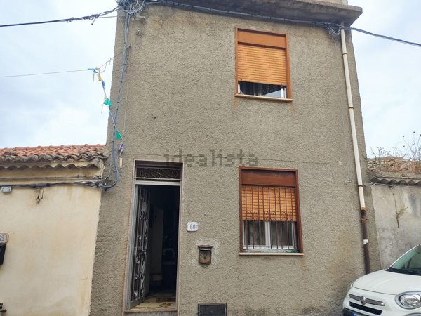 casa indipendente in vendita a Rometta