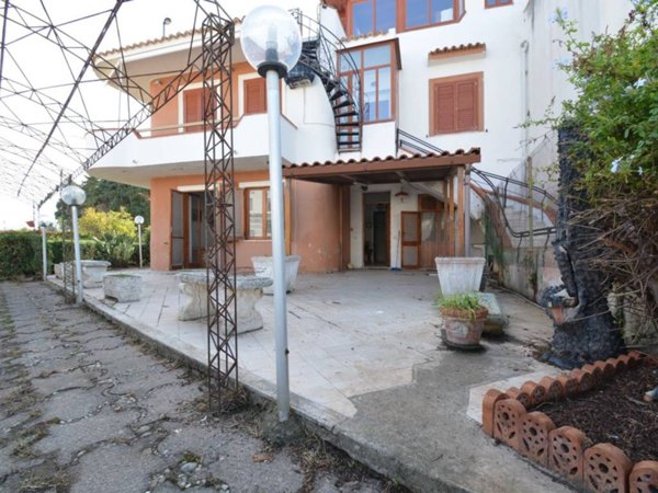 appartamento in vendita a Rometta in zona Rometta Marea