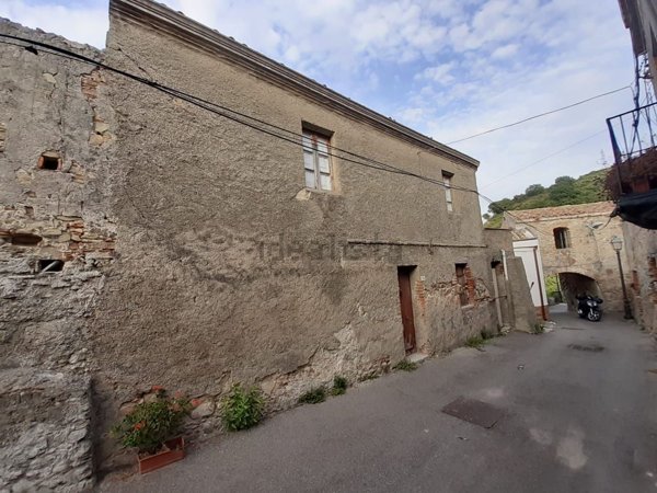 casale in vendita a Rometta