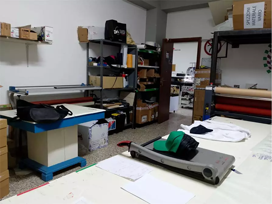 negozio in vendita a Rometta