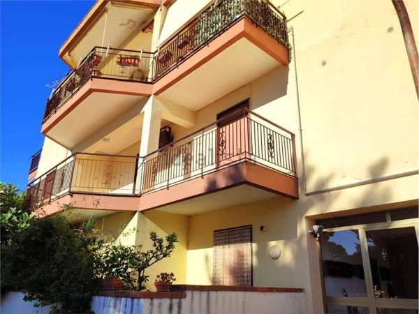 appartamento in vendita a Rometta in zona Rometta Marea