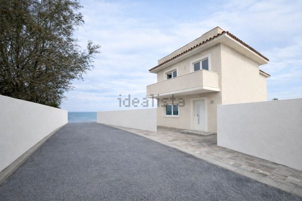 appartamento in vendita a Rometta