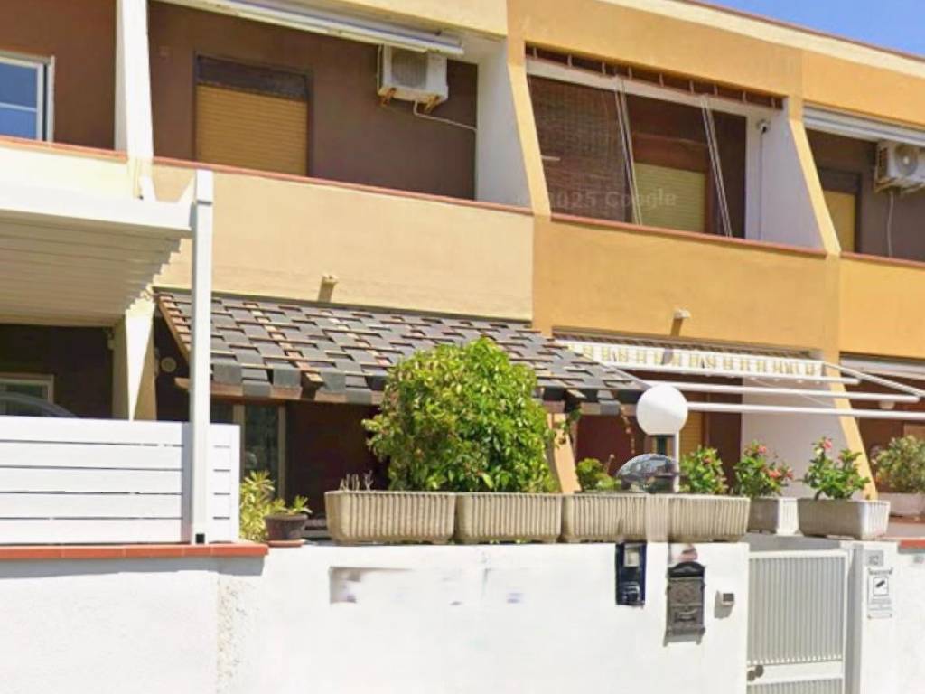 casa indipendente in vendita a Rometta in zona Rometta Marea