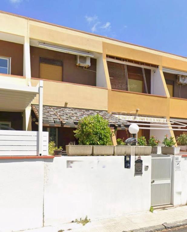 casa indipendente in vendita a Rometta in zona Rometta Marea