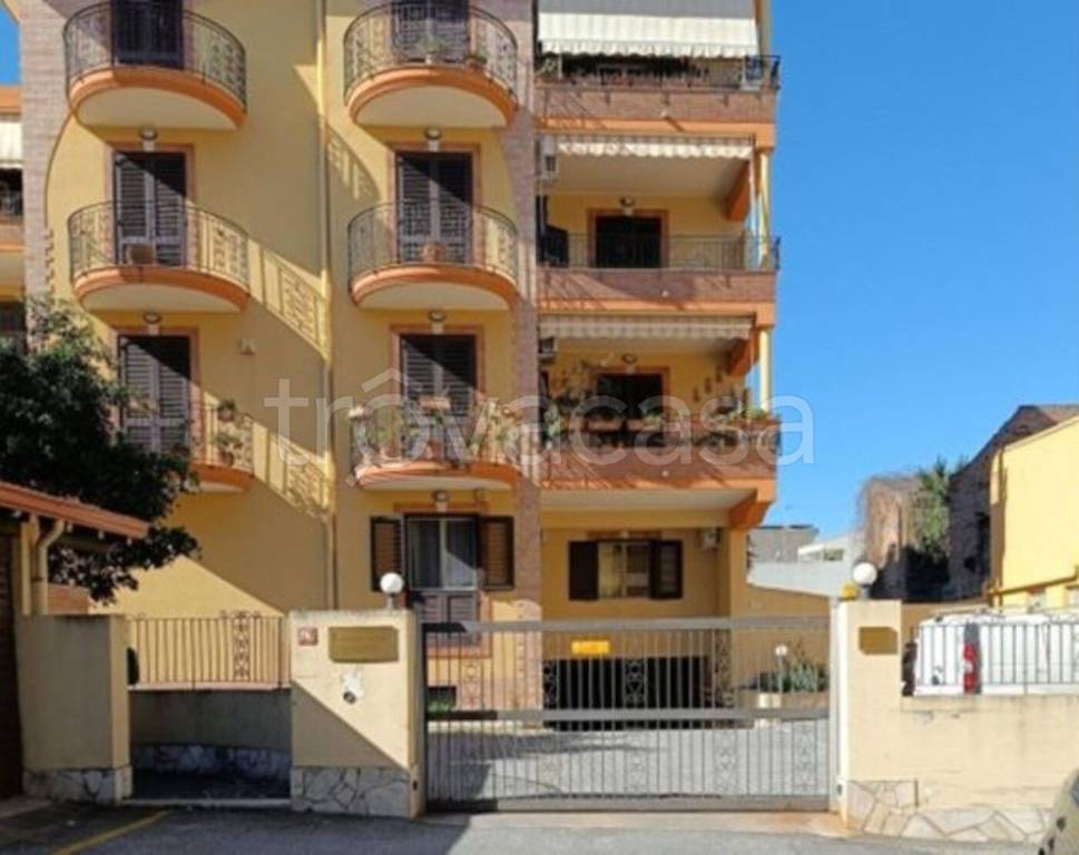 appartamento in vendita a Rometta in zona Rometta Marea