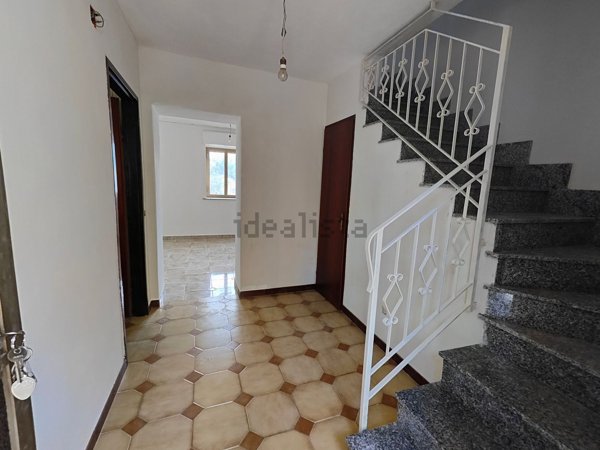 casa indipendente in vendita a Rometta