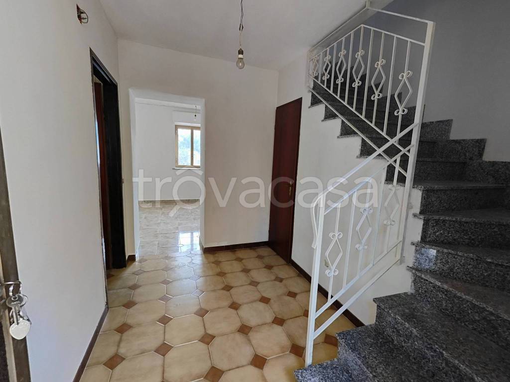 casa indipendente in vendita a Rometta