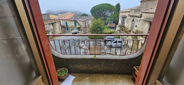 casa semindipendente in vendita a Rometta in zona San Cono