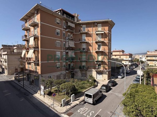 appartamento in vendita a Rometta in zona Rometta Marea