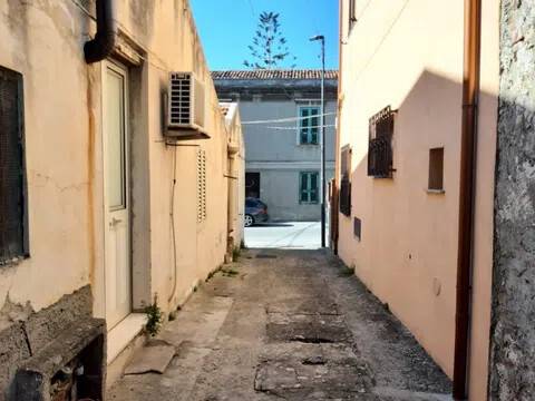 casa indipendente in vendita a Rometta in zona Rometta Marea