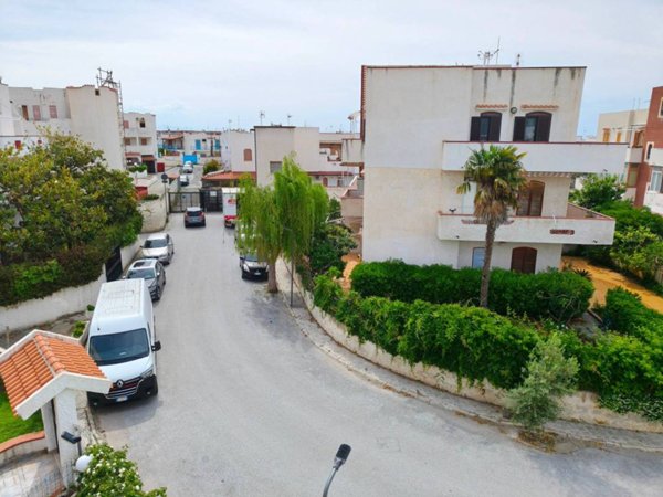 appartamento in vendita a Rometta in zona Rometta Marea