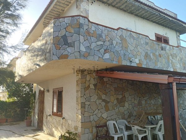 casa indipendente in vendita a Rometta in zona Rometta Marea