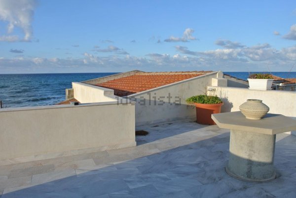 casa indipendente in vendita a Rometta in zona Rometta Marea