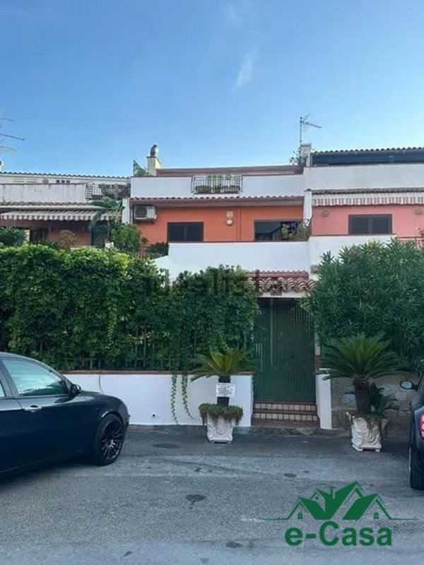 appartamento in vendita a Rometta in zona Rometta Marea