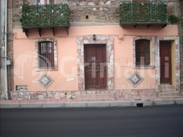 casa indipendente in vendita a San Filippo del Mela in zona Archi