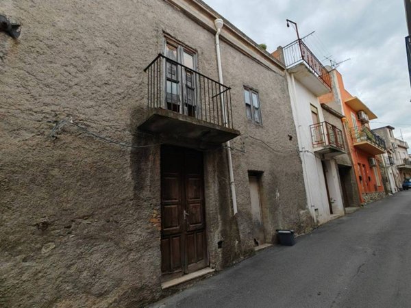 casa indipendente in vendita a San Filippo del Mela