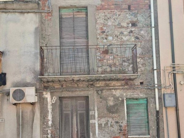casa indipendente in vendita a San Filippo del Mela in zona Archi