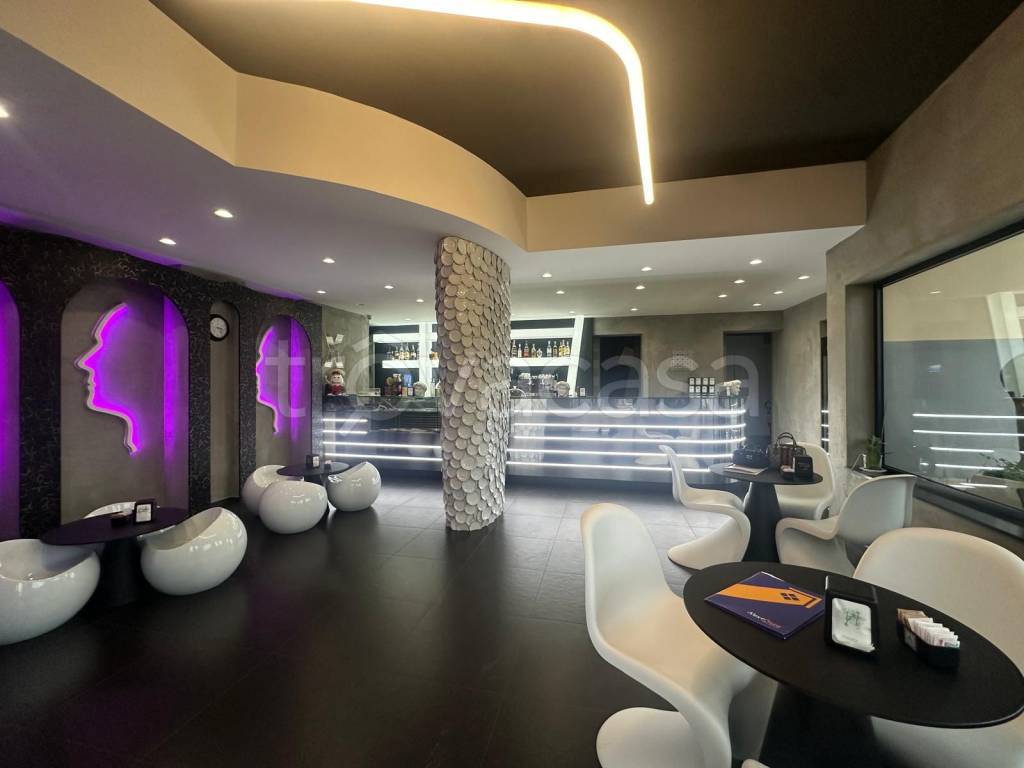 negozio in vendita a San Filippo del Mela in zona Cattafi