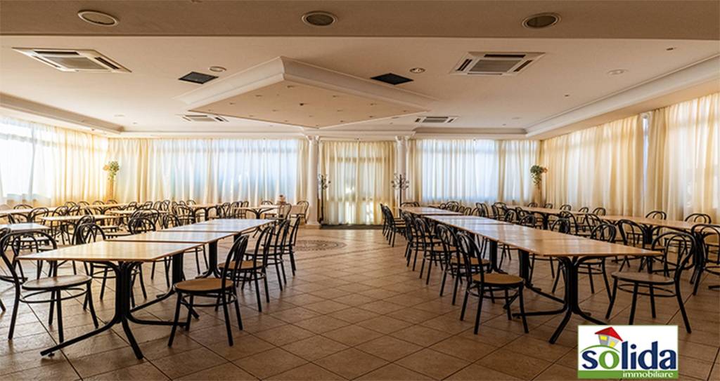 negozio in vendita a San Filippo del Mela