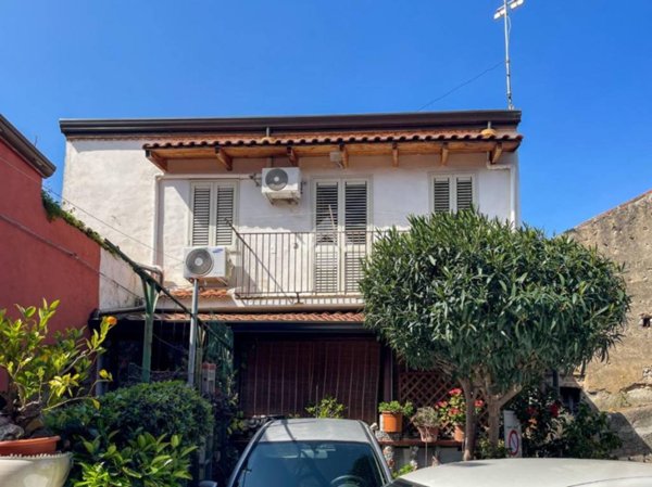 casa indipendente in vendita a San Filippo del Mela in zona Cattafi