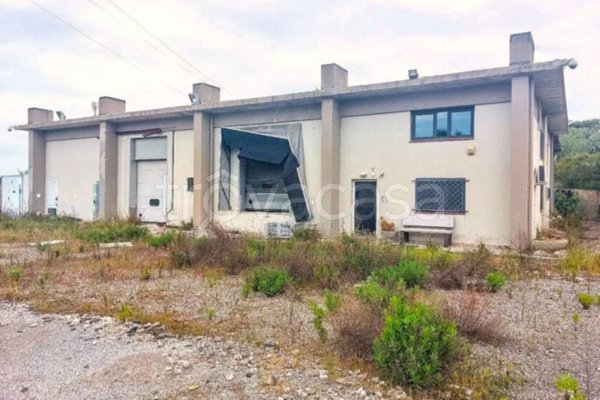 negozio in vendita a San Filippo del Mela