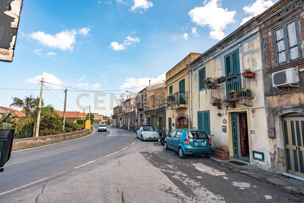 casa indipendente in vendita a San Filippo del Mela in zona Archi