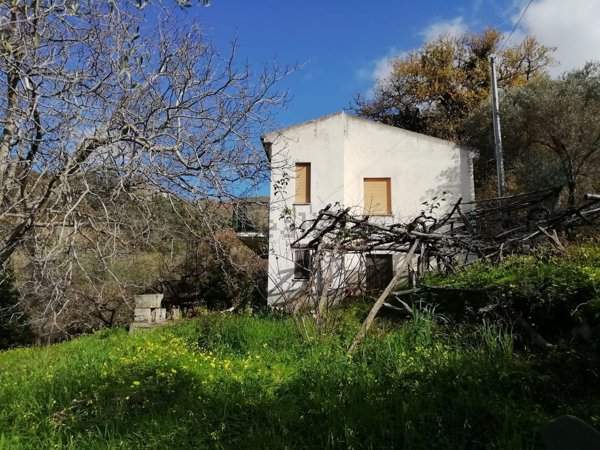 appartamento in vendita a San Marco d'Alunzio