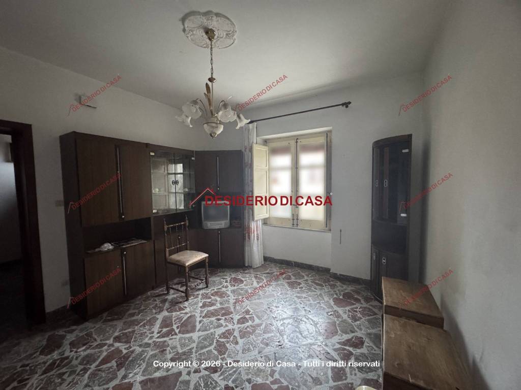 casa indipendente in vendita a San Marco d'Alunzio