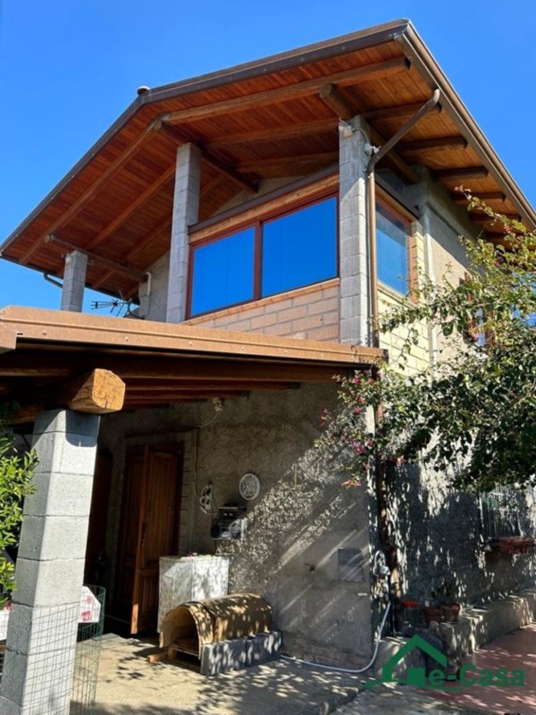 casa indipendente in vendita a San Pier Niceto