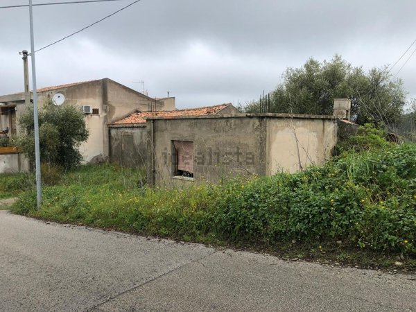 casa indipendente in vendita a San Pier Niceto