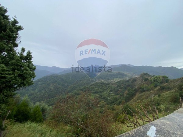 casa indipendente in vendita a San Pier Niceto