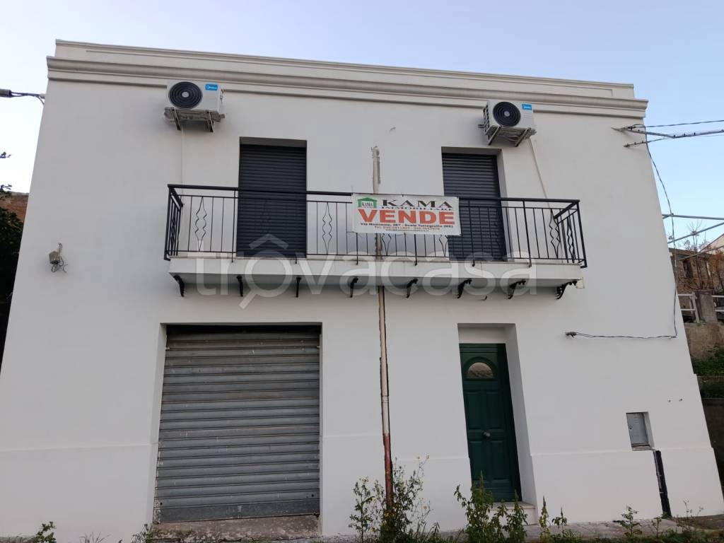 casa indipendente in vendita a San Pier Niceto in zona Zifronte