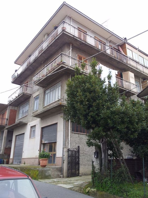 appartamento in vendita a San Piero Patti