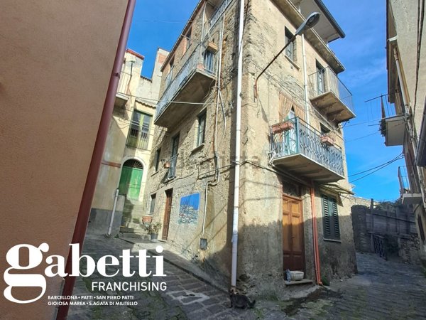 appartamento in vendita a San Piero Patti