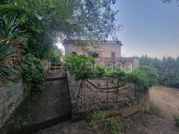 casa indipendente in vendita a San Piero Patti