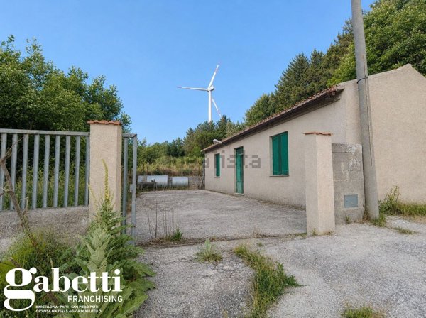 casa indipendente in vendita a San Piero Patti