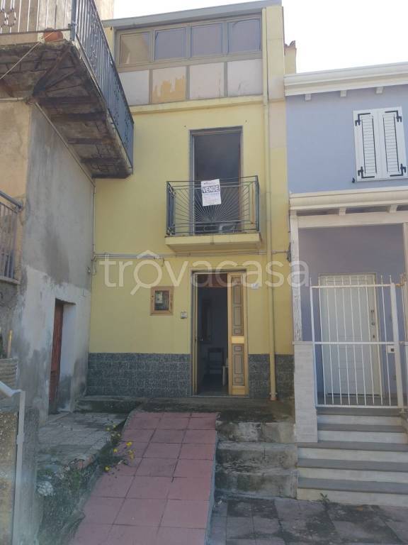 appartamento in vendita a San Salvatore di Fitalia
