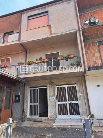 appartamento in vendita a Santa Domenica Vittoria