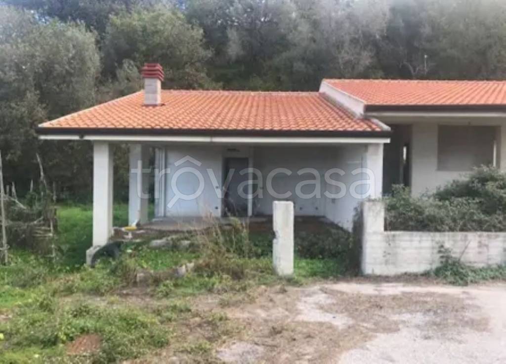 casa indipendente in vendita a Sant'Agata di Militello