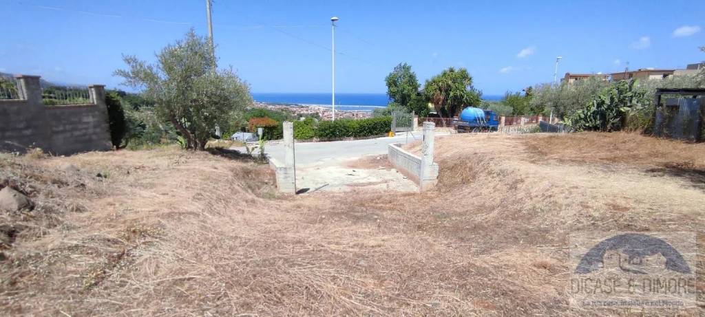 casa indipendente in vendita a Sant'Agata di Militello