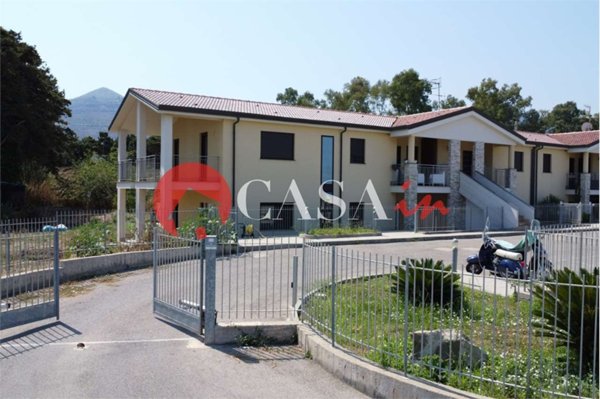 casa indipendente in vendita a Sant'Agata di Militello